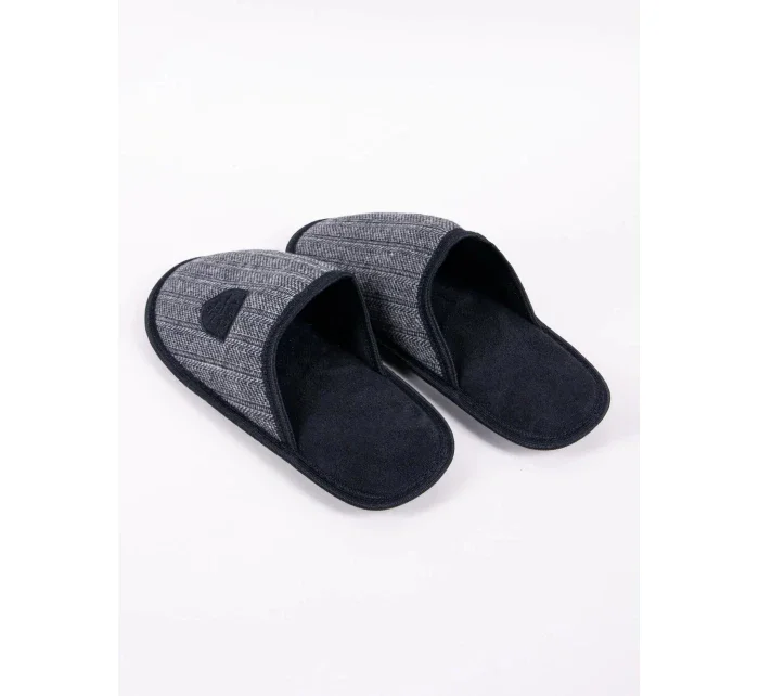 Pánské pantofle model 20536142 Černá s šedou - Yoclub