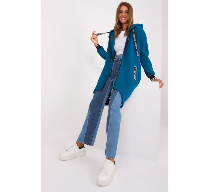 Mikina model 185932 Relevantnosť