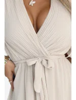 545-3 Dlhé šaty so skladaným výstrihom a spodnou časťou - BEACH 545-3 Dlhé šaty so skladaným výstrihom a spodnou časťou - BEACH