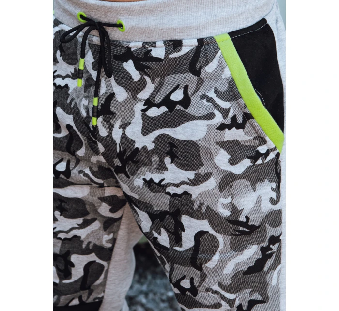 Pánske maskáčové sivé tepláky FashionStreet UX4428