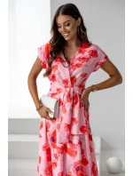Růžové dámské květované šaty s přeloženým obálkovým výstřihem model 21059205 - Moon