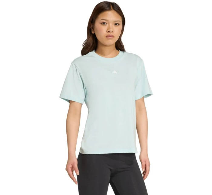 Dámske bavlnené tričko adidas Essentials Small Logo light blue JY4965 Dámske bavlnené tričko adidas Essentials Small Logo light blue JY4965