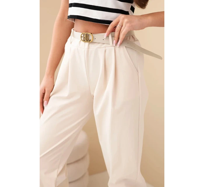 Dámske bavlnené nohavice s vysokým pásom a opaskom béžovej farby