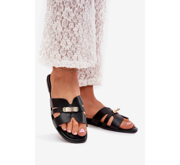 Ploché Dámské Pantofle S Páskem A Zlatým Detalem Černé model 21703742 - Boto Ploché Dámské Pantofle S Páskem A Zlatým Detalem Černé model 21703742 - Boto