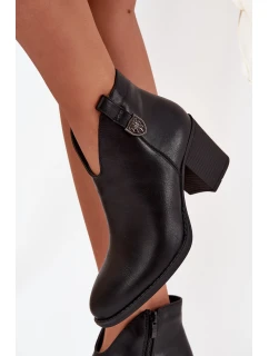Zateplené dámské kotníkové boty na podpatku z ekokůže černé model 21711144 - Boto