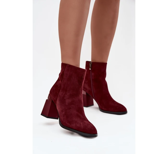 Botki Damskie Z Naturalnego Zamszu Na Słupku Ocieplane D&A CR52-718 Bordowe Botki Damskie Z Naturalnego Zamszu Na Słupku Ocieplane D&A CR52-718 Bordowe