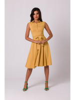 Bavlněné šaty ve střihu model 18407243 - BeWear