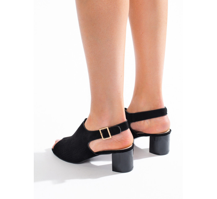 Štýlové dámske čierne sandále na širokom podpätku