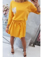 šaty s kapsami model 18743320 - K-Fashion šaty s kapsami model 18743320 - K-Fashion