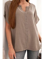 Dámska bavlnená blúzka oversize s véčkovým výstrihom a fango čipkou