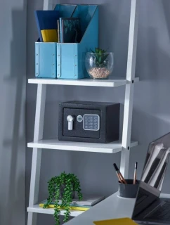 Mini  černý Základní  mini černý model 21863518