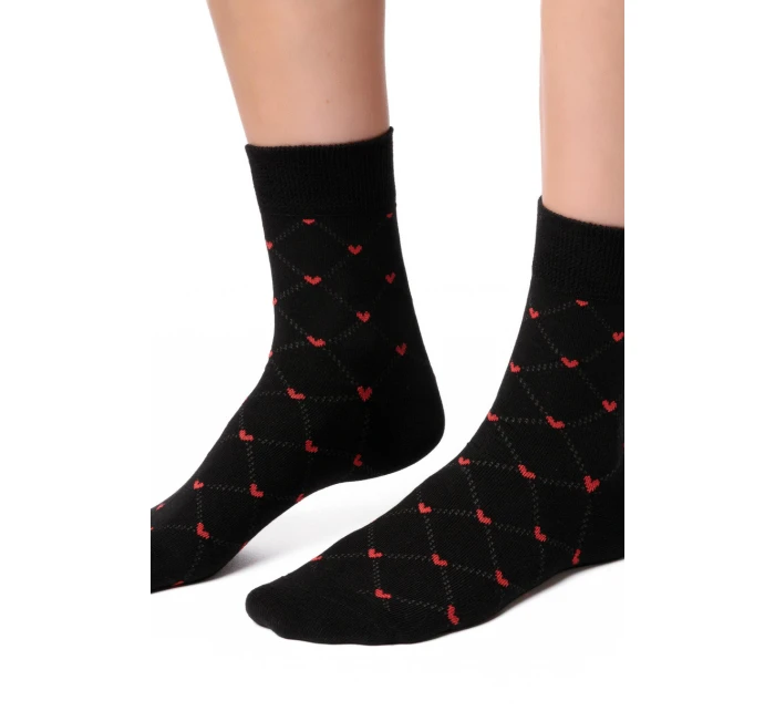 Dámske vzorované ponožky 099