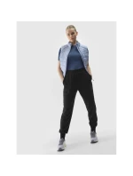 Dámska prešívaná vesta s recyklovanou výplňou 4F Dámska prešívaná vesta s recyklovanou výplňou 4F