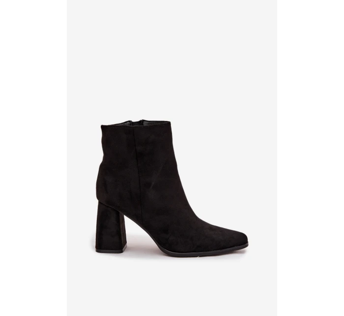 Dámske členkové čižmy na podpätku Inessa - čierne Dámske členkové čižmy na podpätku Inessa - čierne