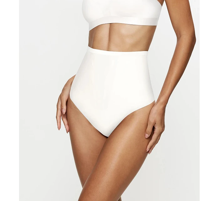Triumph Shape Smart Highwaist String - ECRU WHITE - TRIUMPH ECRU WHITE - TRIUMPH Triumph Shape Smart Highwaist String - ECRU WHITE - TRIUMPH ECRU WHITE - TRIUMPH