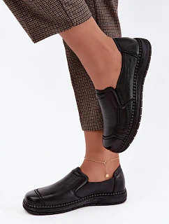 Dámské kožené nazouvací polobotky model 22359881 Černé - VINCEZA