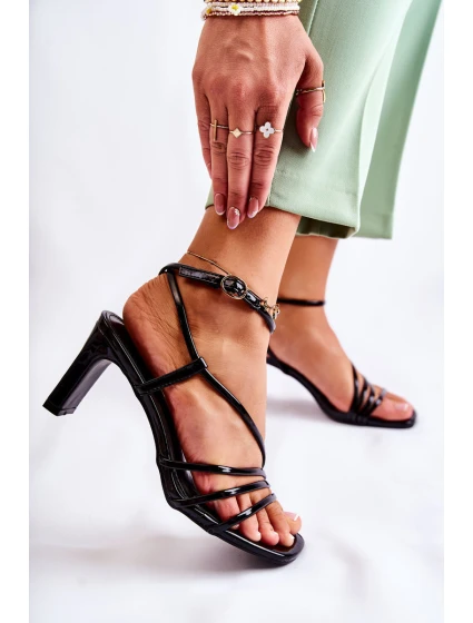 Klasyczne Lakierowane Sandały Na Obcasie Czarne Milani Klasyczne Lakierowane Sandały Na Obcasie Czarne Milani