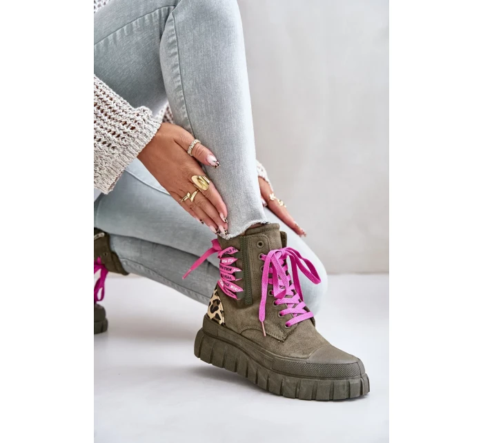 Dámske členkové topánky na platforme s ozdobným čipkovaným leopardím vzorom zelené Edidda Dámske členkové topánky na platforme s ozdobným čipkovaným leopardím vzorom zelené Edidda