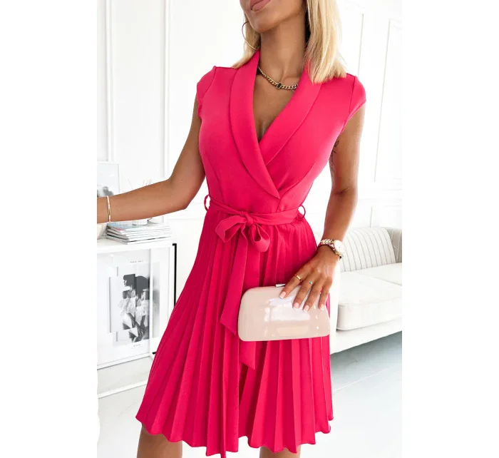 WENDY - Dámske plisované šaty v malinovej farbe s preloženým obálkovým výstrihom 385-2