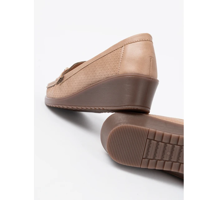 Pohodlné hnedé dámske topánky na klinoch Pohodlné hnedé dámske topánky na klinoch