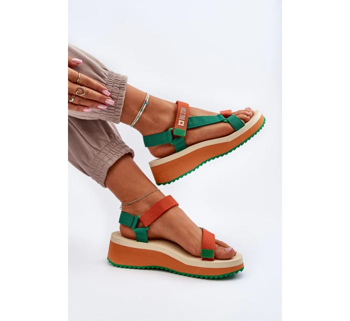 Dámské sandály na platformě a Big Star model 21652819 - Big Star Shoes