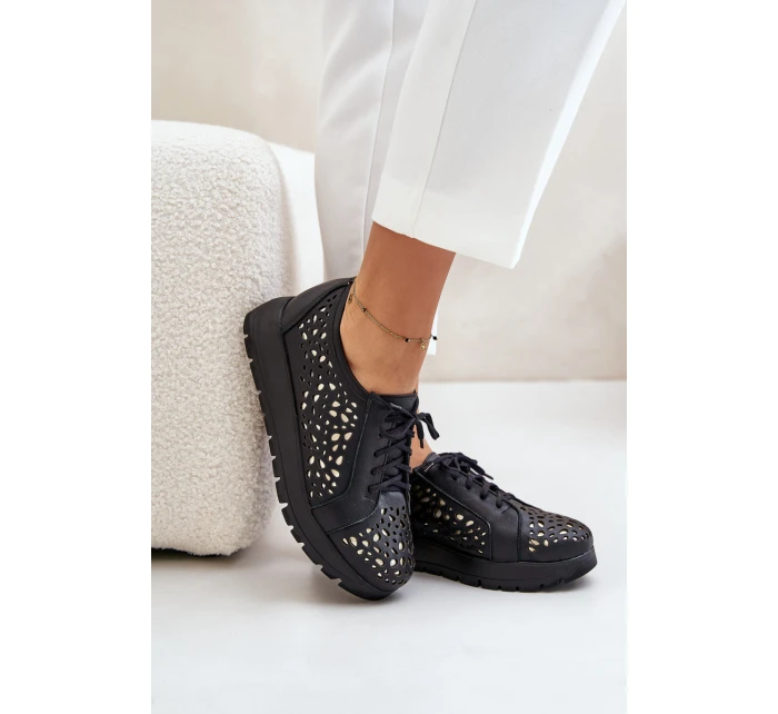 Zazoo 2973 Skórzane Półbuty Na Platformie Z Ażurowym Wzorem Czarne