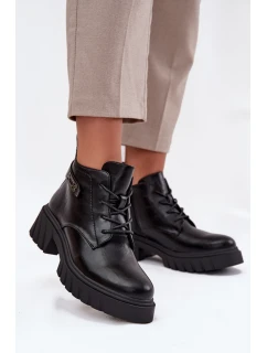 Nízké zateplené dámské kotníkové boty na klínku s ozdobným páskem Černé model 21708426 - Boto