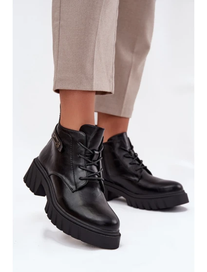 Nízké zateplené dámské kotníkové boty na klínku s ozdobným páskem Černé model 21708426 - Boto Nízké zateplené dámské kotníkové boty na klínku s ozdobným páskem Černé model 21708426 - Boto