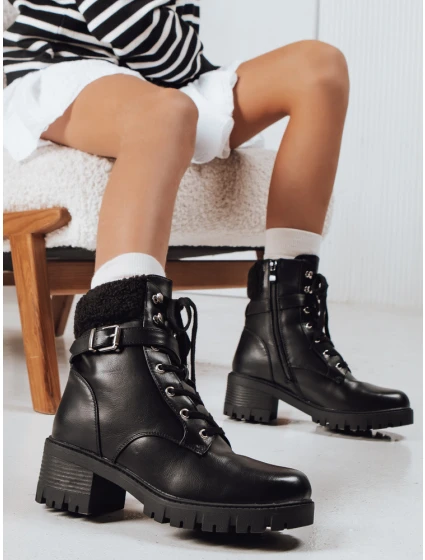 Dámské šněrovací boty černé Dstreet model 21993744 - FashionStreet Dámské šněrovací boty černé Dstreet model 21993744 - FashionStreet
