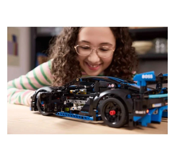 LEGO Technic 42176 Porsche GT4 e-Performance pretekárske auto