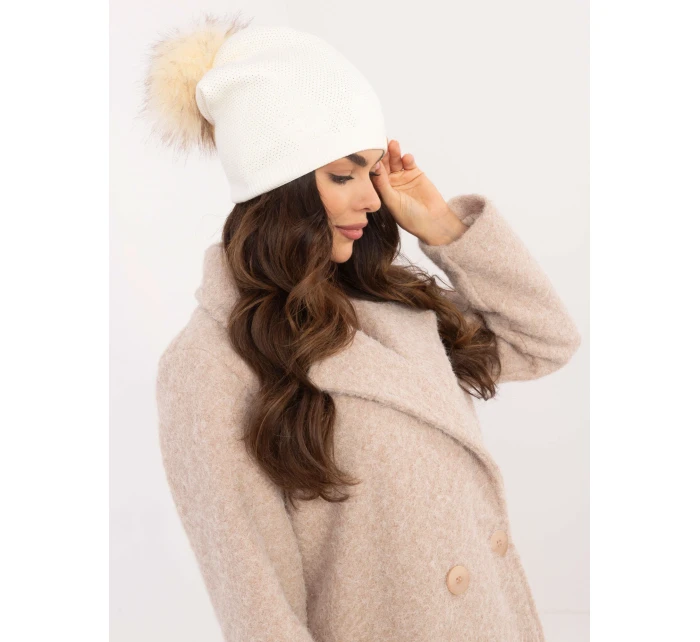 Čiapka JK CZ 14.72 ecru