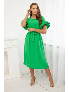 Šaty so zaväzovaním v páse s ozdobnými rukávmi v zelenej farbe