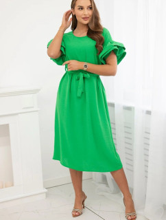 Šaty so zaväzovaním v páse s ozdobnými rukávmi v zelenej farbe