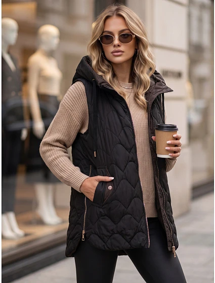 Dámska dlhá prešívaná vesta s kapucňou, čierna, FashionStreet TY5922 Dámska dlhá prešívaná vesta s kapucňou, čierna, FashionStreet TY5922