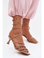 Sandále na podpätku model 227452 Step in style