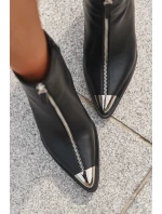 Botki Damskie Na Słupku Z Ozdobnym Zamkiem Czarne Wiviane