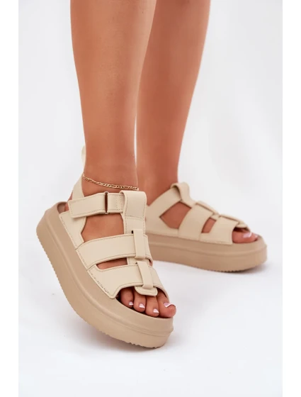 Sandále model 213167 Krok vo veľkom štýle