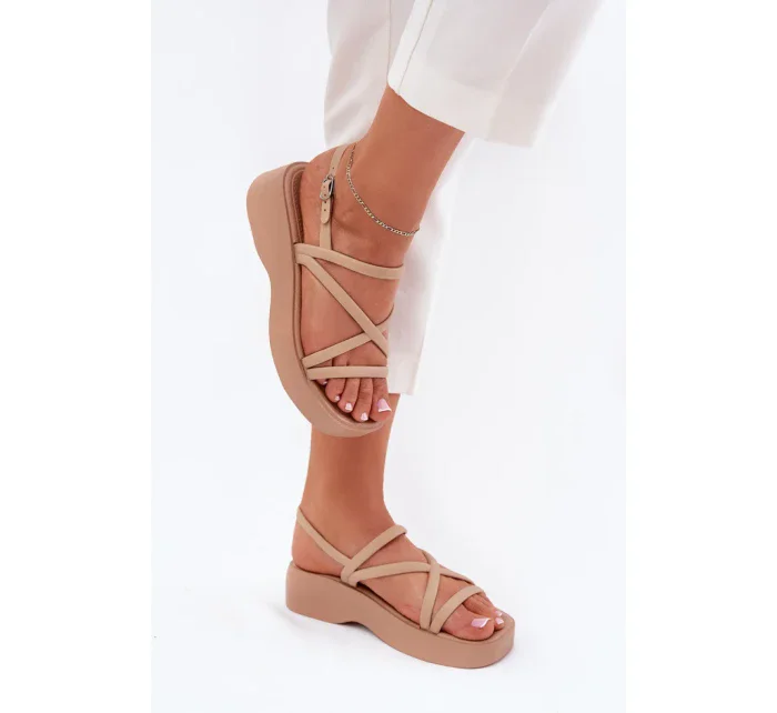 Sandále model 215003 Krok vo veľkom štýle Sandále model 215003 Krok vo veľkom štýle