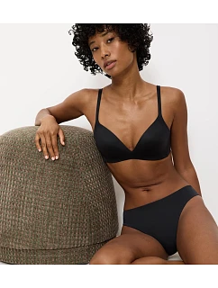 Triumph - Body Make-Up Soft Touch: vystužená podprsenka s 3D Breeze penou Triumph