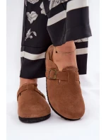 Semišové Klapky Dámské S Přezkou Big Star Hnědé model 21692025 - Big Star Shoes Semišové Klapky Dámské S Přezkou Big Star Hnědé model 21692025 - Big Star Shoes