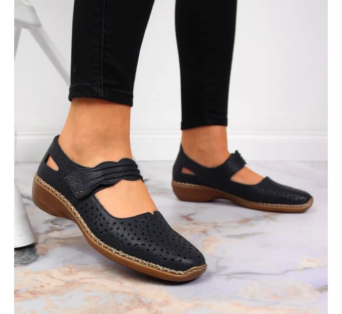 W model 22008934 tmavě modrá kožená polobotka - Rieker