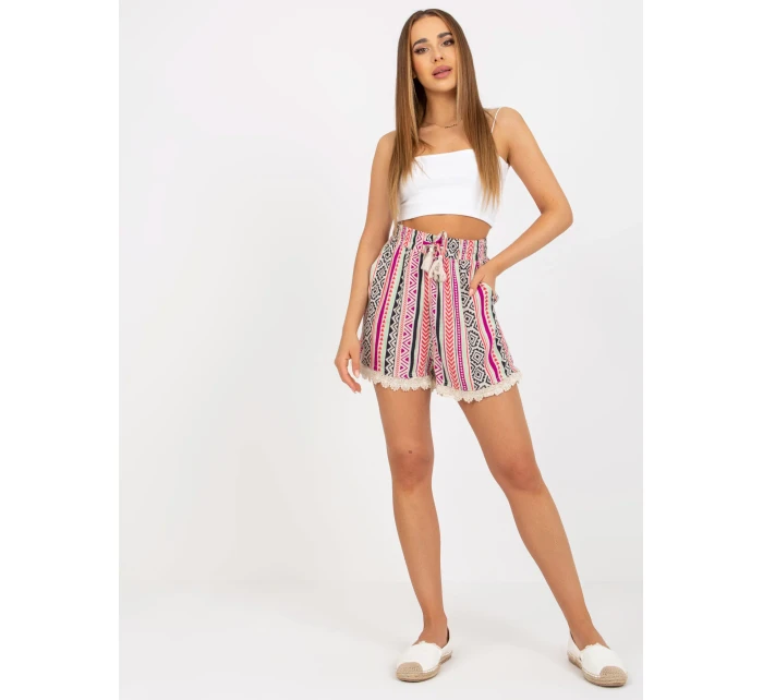 Šortky D73771M62233KA viacfarebné