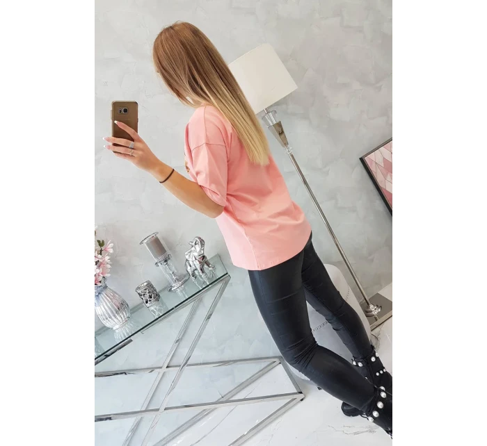 Kúzelná blúzka s marhuľovou potlačou Kúzelná blúzka s marhuľovou potlačou