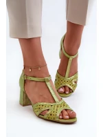 Dámské kožené sandály na podpatku model 21662550 - Maciejka