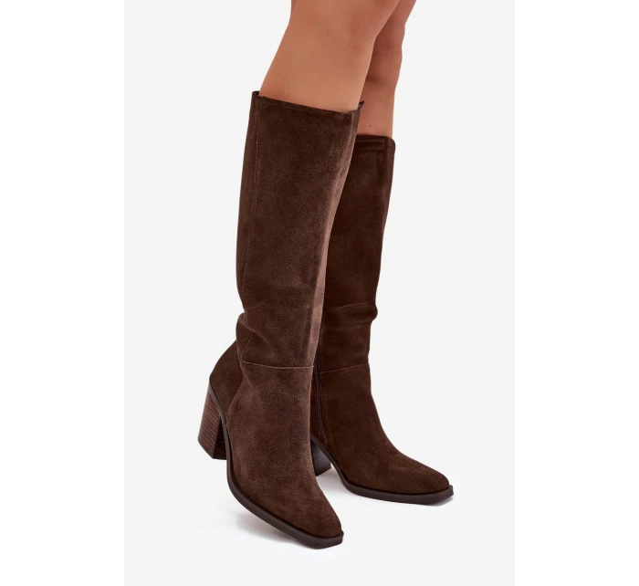 Dámske čižmy na podpätku so zipsom Lissara - čokoláda, eko semiš Dámske čižmy na podpätku so zipsom Lissara - čokoláda, eko semiš