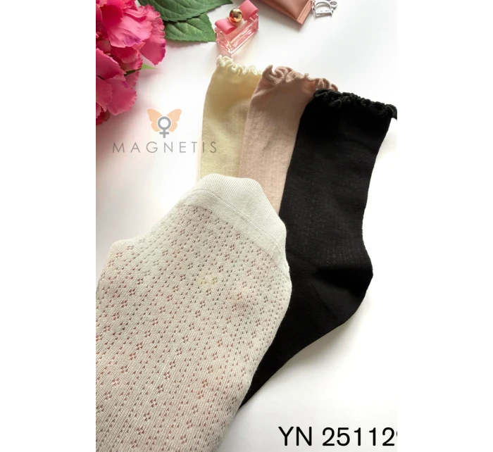 APLIKÁCIA NA PONOŽKY YN-251129 APLIKÁCIA NA PONOŽKY YN-251129