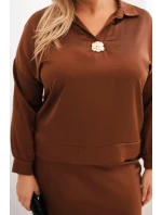 Dámský komplet Plus Size se model 21761007 leskem a krajkou camelový - K-Fashion