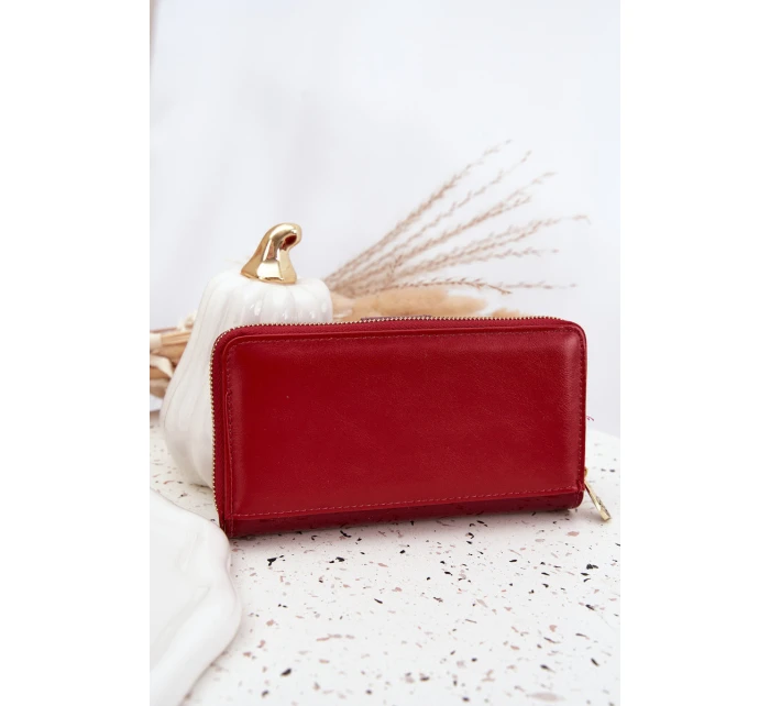 Lakovaná dámska kabelka so zlatými detailmi Evlinne - červená