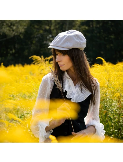 Umenie póla 22146 Charlesova prilba