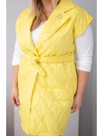 Dámská vesta Plus Size prošívaná s páskem a límcem žlutá